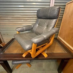 中古　富士ファニチア　FUJI FURNITURE　リクライニング　ソファ　1人掛け チェア　オットマンの画像