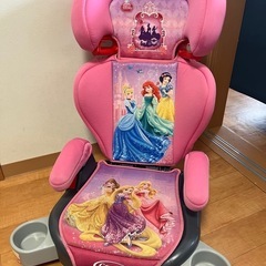 取り置き中　ジュニアシート　ディズニープリンセスの画像
