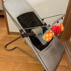 取引き中　バウンサー　折りたたみ