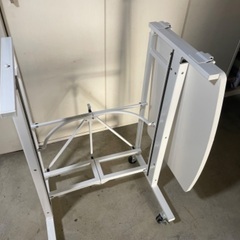 折りたたみ昇降テーブル　プロジェクター台の画像