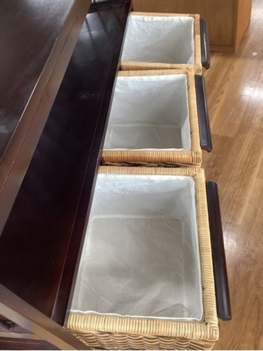 ランタンチェスト引き出し9個【町田市再生家具】243185