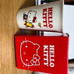 ハローキティのコップ/生活雑貨 食器 の画像