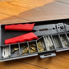 電工ペンチの画像