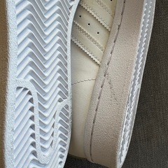 限定値下げ　アディダス　スーパースターの画像