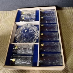 ガラス食器とコップ10