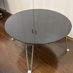 黒の円卓　キズあり　お譲りします