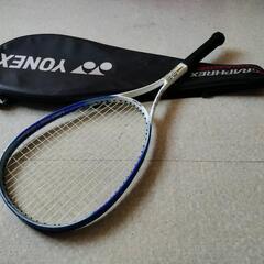 テニスラケット YONEX