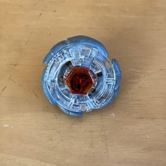 ベイブレード　こま2個セットの画像