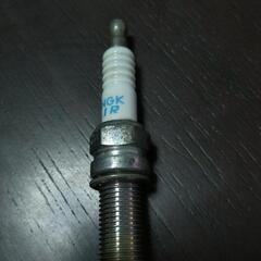 スノーモービル G4 プラグの画像