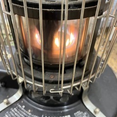 大阪市発　引取対応　Aladdin アラジン 石油ストーブ BF3906 黒　動作品の画像
