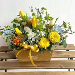 【TENT成瀬】春のお花のアレンジメントワークショップ
