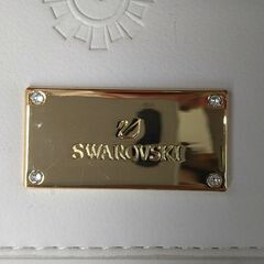 【C1124】スワロフスキー 三つ折り財布 アイボリー の画像