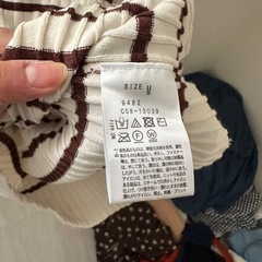 index ホワイトブラウンストライプニット Mの画像