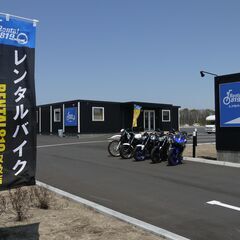 レンタルバイク店舗受付スタッフ