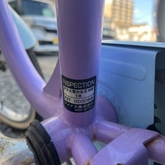 アナ雪キッズ自転車　ヘルメット付き　
中古の画像