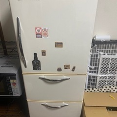 冷蔵庫　譲ります