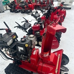ヤナセ除雪機8-9G 9.5馬力80cm幅　　　　女性にもお年寄りにもお勧めの力の要らない一台ですの画像