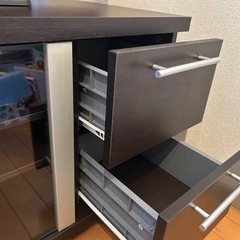 ダークウッドテレビボードの画像