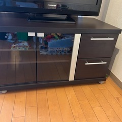 ダークウッドテレビボードの画像