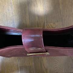 ショルダーバッグの画像