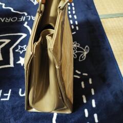 持ち手が可愛いバックの画像