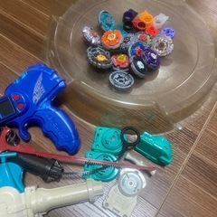 お話し中
ベイブレード　こま　中古