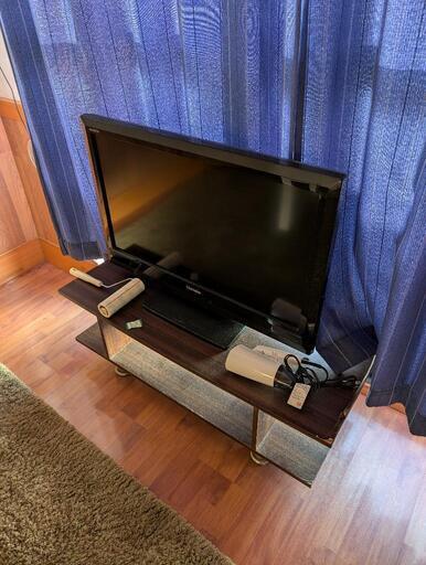 テレビとテレビ台