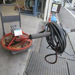 電動トロウェル 4000 マキタ makita 税込￥60,500-【店頭引取限定】【寄楽屋 きらくや 成田本店】の画像