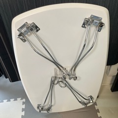 折り畳みローテーブルの画像