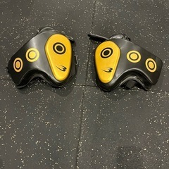 ローキックミット
