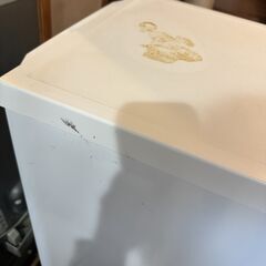 三菱ノンフロン冷凍庫　MF-U12T-Wの画像