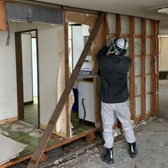 未経験者OK！解体や雑工の手元作業員さん随時募集中！の画像