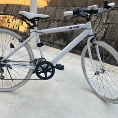 オシャレな白の自転車！26インチの画像