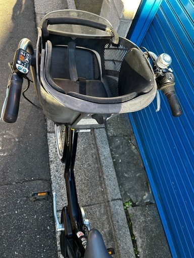 ママチャリ　前チャイルドシート付き