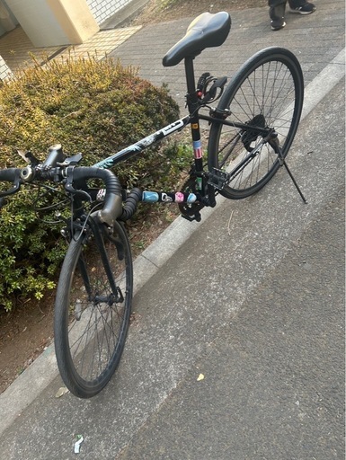 【対応中】クロスバイク　自転車　黒
