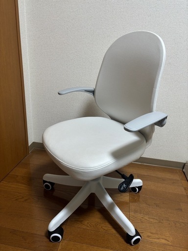 デスクチェア