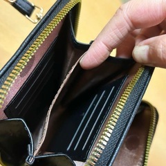【新品未開封】スマホショルダーバッグの画像