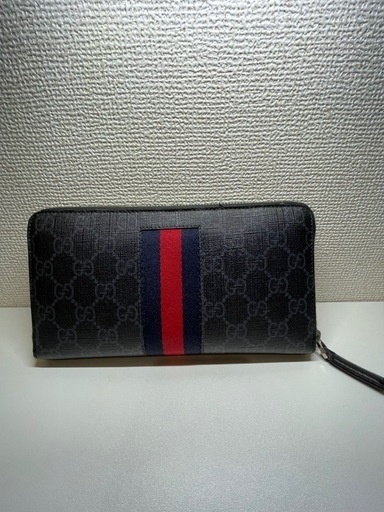 GUCCI大きい長財布