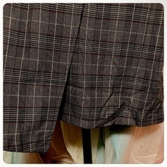꒰BACK NUMBER꒱チェック柄 ベルト付き 膝丈スカート アシンメトリーの画像