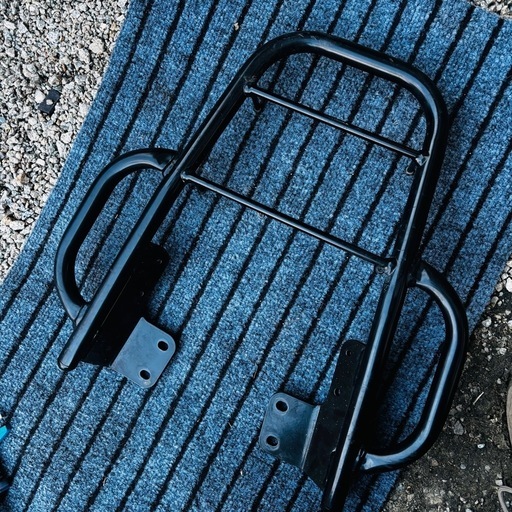 ジクサー150/250（ed13n）用リアキャリアバー