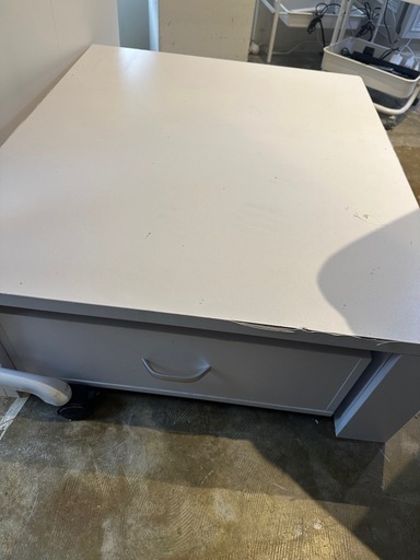 ネイルサロン　フットネイル　ネイルステージ　中古　