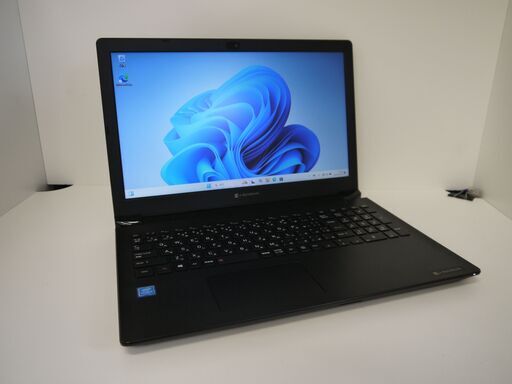 【お渡し済み】DELL Windows11 15.6型ノートPC 第8世代Corei5 + SSD + HDD + メモリ16GB + WEBカメラ【メンテナンス済み】（4208990）