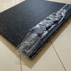GYMMAT (ジムマット) ゴムマット 50cm×50cm×25mm グレーチップ [カット可 防振 防音 衝撃吸収 2層構造 厚手 ジム 筋トレ フィットネス トレーニング]の画像