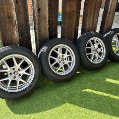 ICE NAVI 7 スタッドレスタイヤ 215/60R17 
 