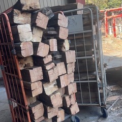 カット済みの廃材(1コンテナ分)軽トラ一杯くらいありますの画像