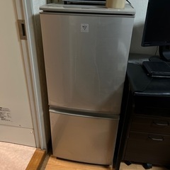 一人暮らし用　2ドア　冷蔵庫