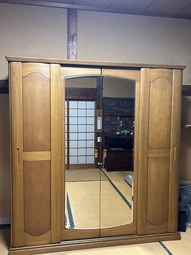 洋服箪笥