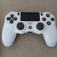 PS4本体。の画像