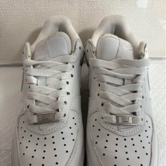 最終値下げ【23.5cm】Nike Air Force 1 Supreme ホワイトの画像