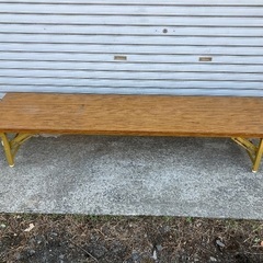 ☆折り畳みテーブル　幅180cm 高32.5cm